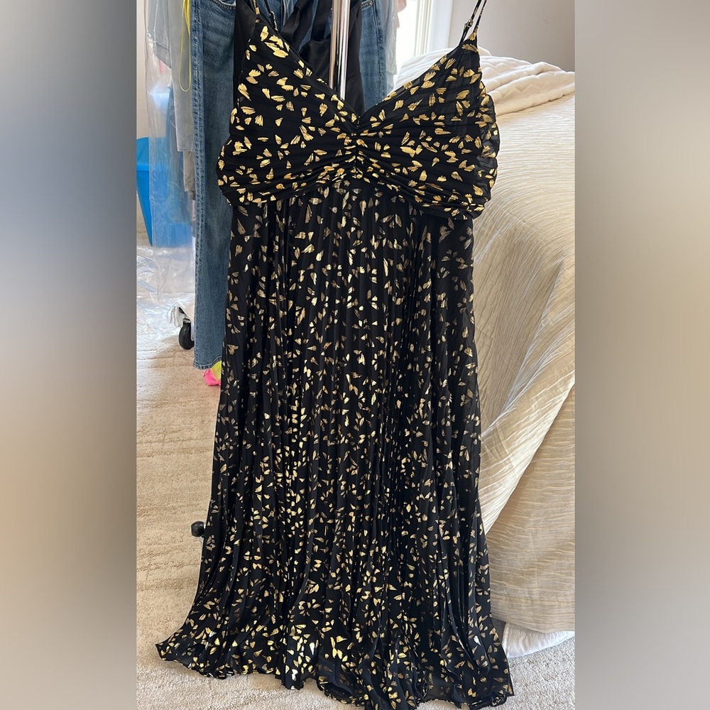 Black and gold maxi/ midi dress